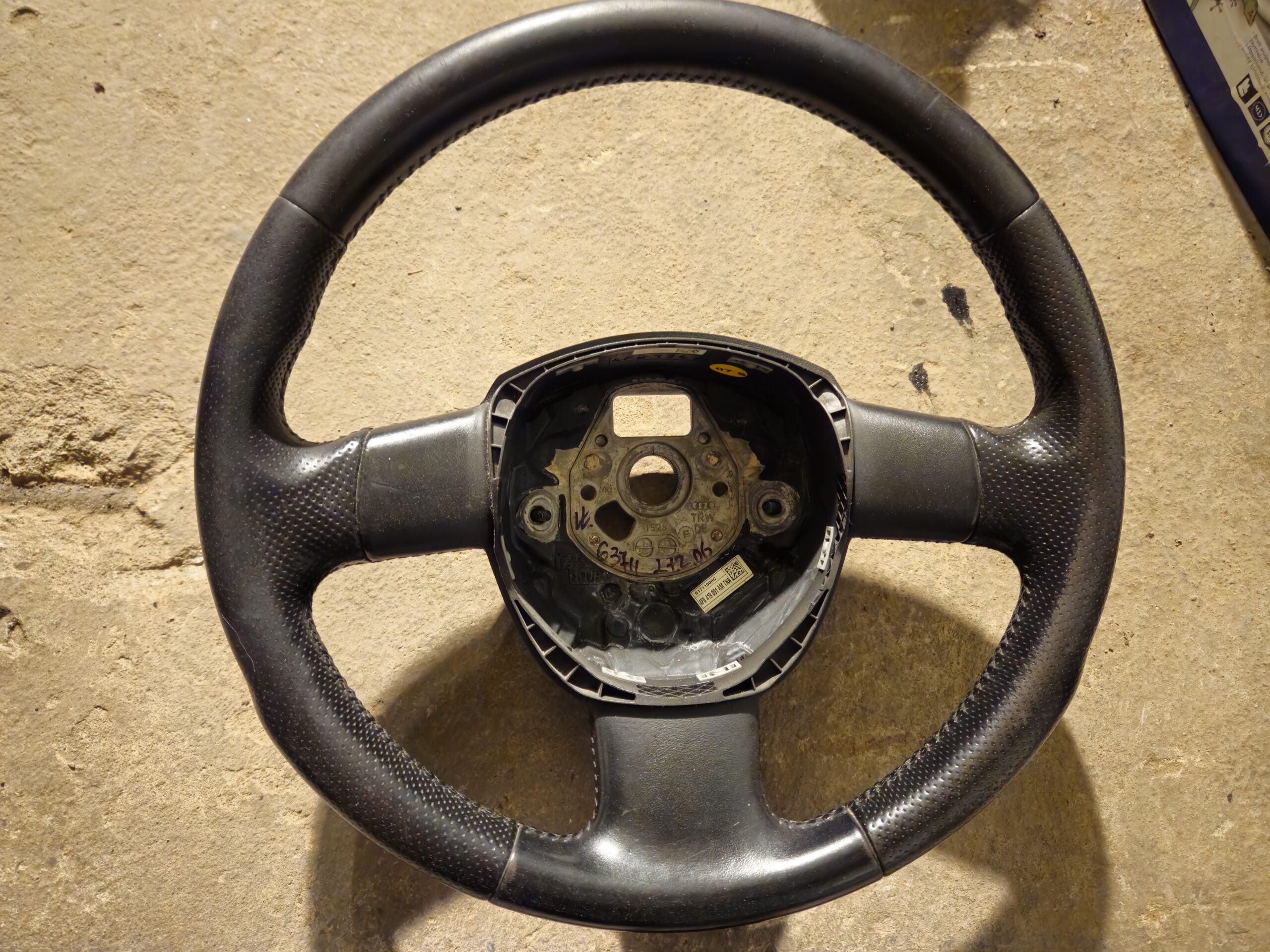 20250121_090626 Audi rool 4F0419091AM