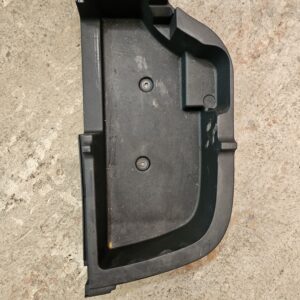 Toyota Avensis pagasiruumi plastik 64995-05020
