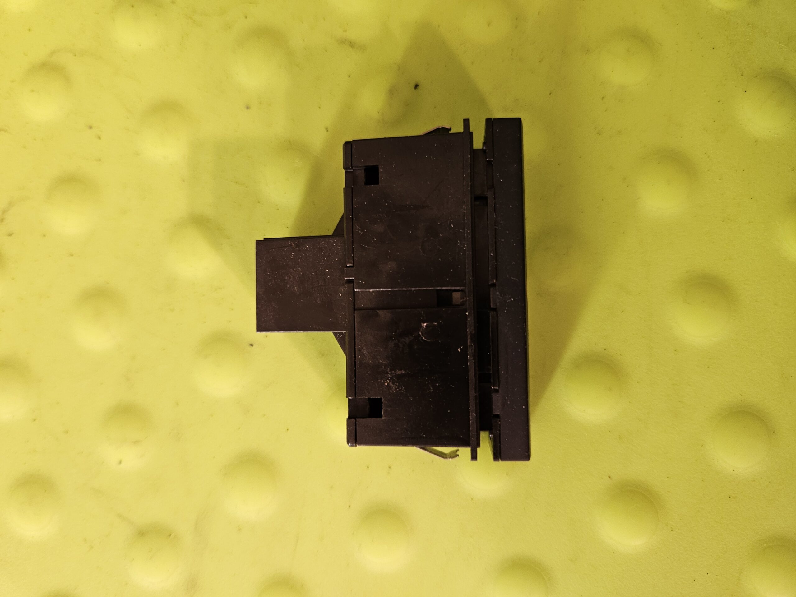 Audi ohutulede lüliti 4F0941509