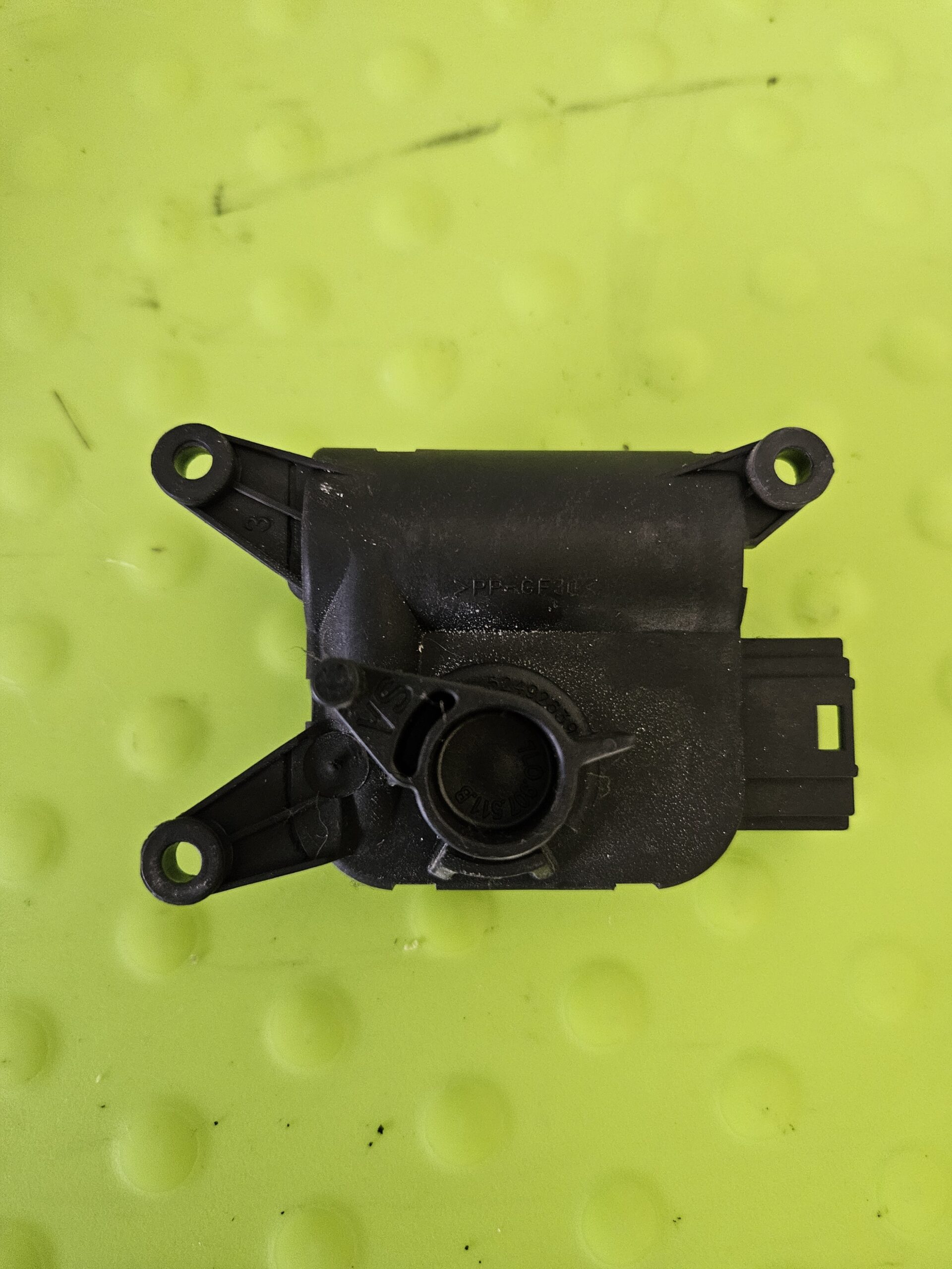 Volkswagen õhuklapi mootor 0132801320
