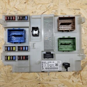 20251023_155722 Volvo kaitsmekarp 31314116AA