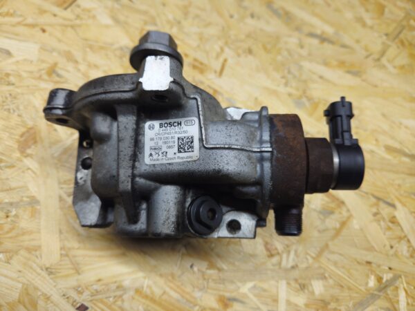 Citroen kütuse kõrgsurvepump 0445010761