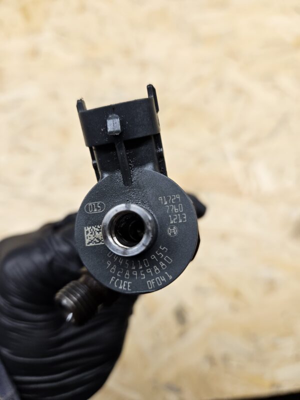 Citroen kütusepihusti 9828959880