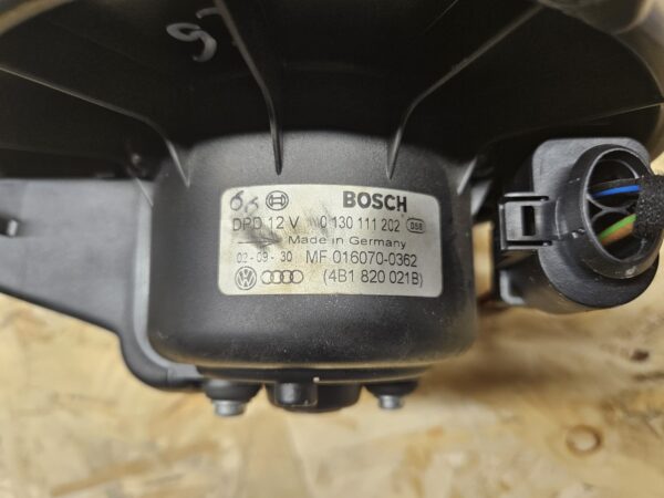 Audi A6 C5 salongi ventilaator 0130111202