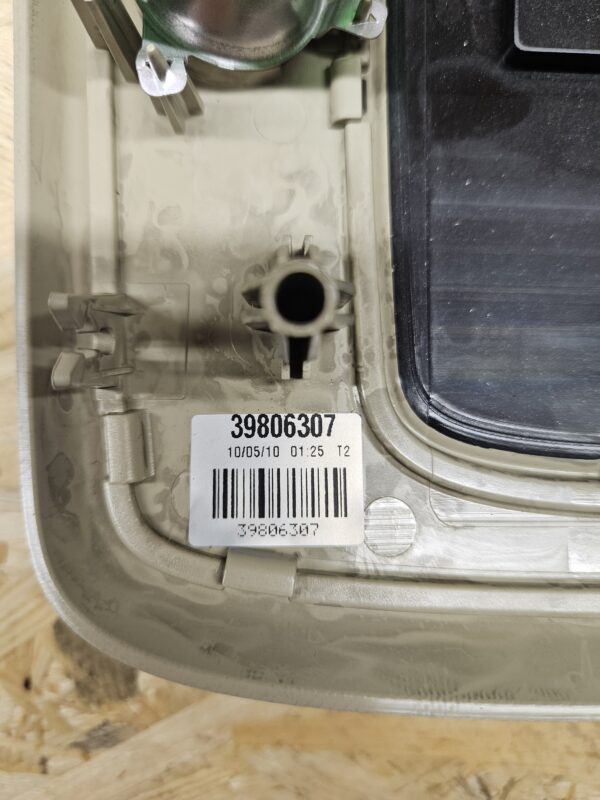 Volvo laevalgusti 39806307