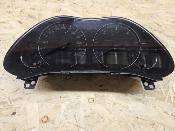 Toyota Avensis spidomeeter 83800-05C00-C