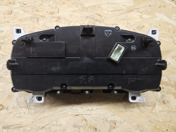 20251030_112307 Citroen spidomeeter 9822007380