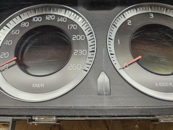 Volvo spidomeeter 31270901AA