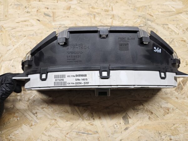 Volvo spidomeeter 9499668