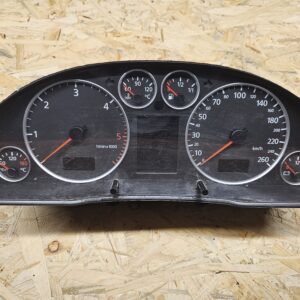 20251030_112636 Audi spidomeeter 4B0920933G