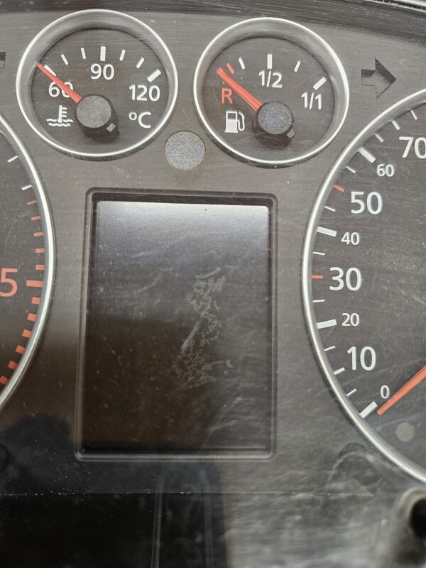 20251030_112645 Audi spidomeeter 4B0920933G