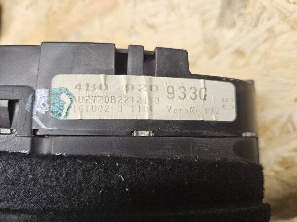 20251030_112709 Audi spidomeeter 4B0920933G