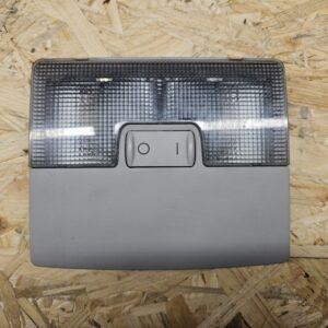 Audi A6 C5 laevalgusti 4B0947105