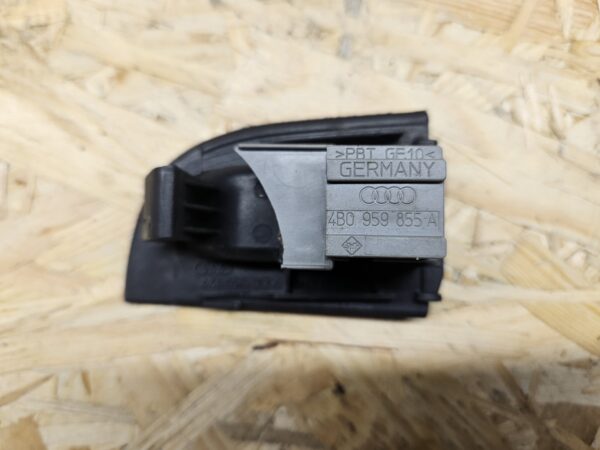 20251030_115313 Audi A6 C5 akna lüliti 4B0959855A