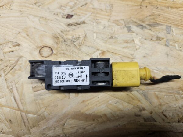 Audi turvapadja andur 4B0959643C