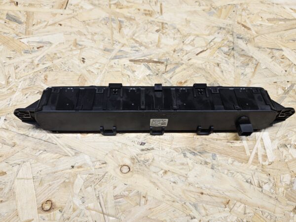 Citroen Berlingo kliima paneel 98075413ZD