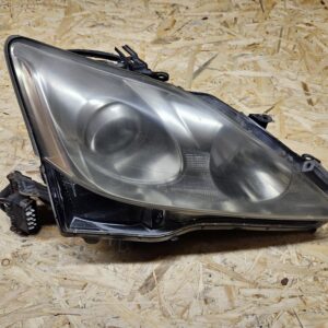 Lexus IS parem halogeen esituli