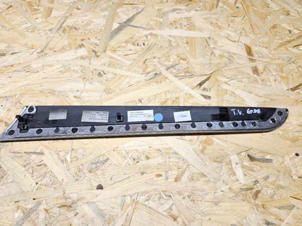 Audi A6 C6 ukse iluliist 4F0867419A