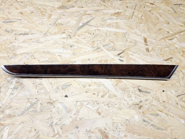 Audi A6 C6 ukse iluliist 4F0867409B