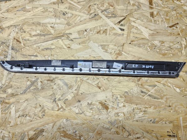 Audi A6 C6 ukse iluliist 4F0867410B