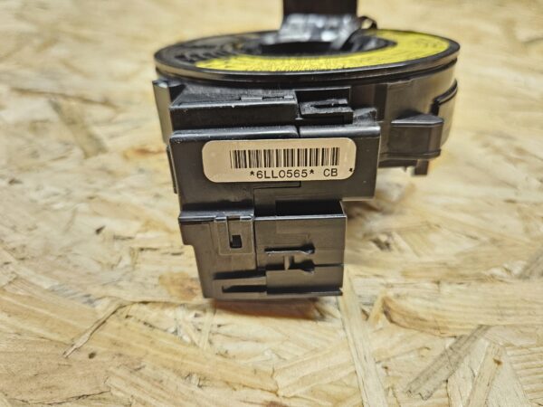 Toyota roolilint 6LL0565