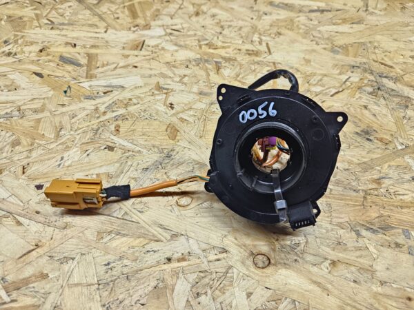 Volvo roolilint 7PJ1372