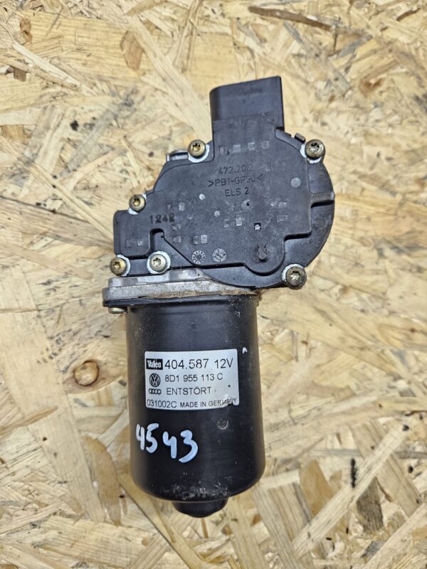 Audi A6 C5 kojamehe mootor 8D1955113C