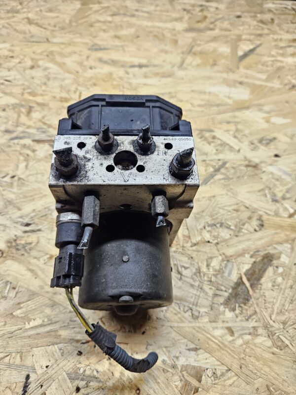 Toyota ABS pump 89541-05100