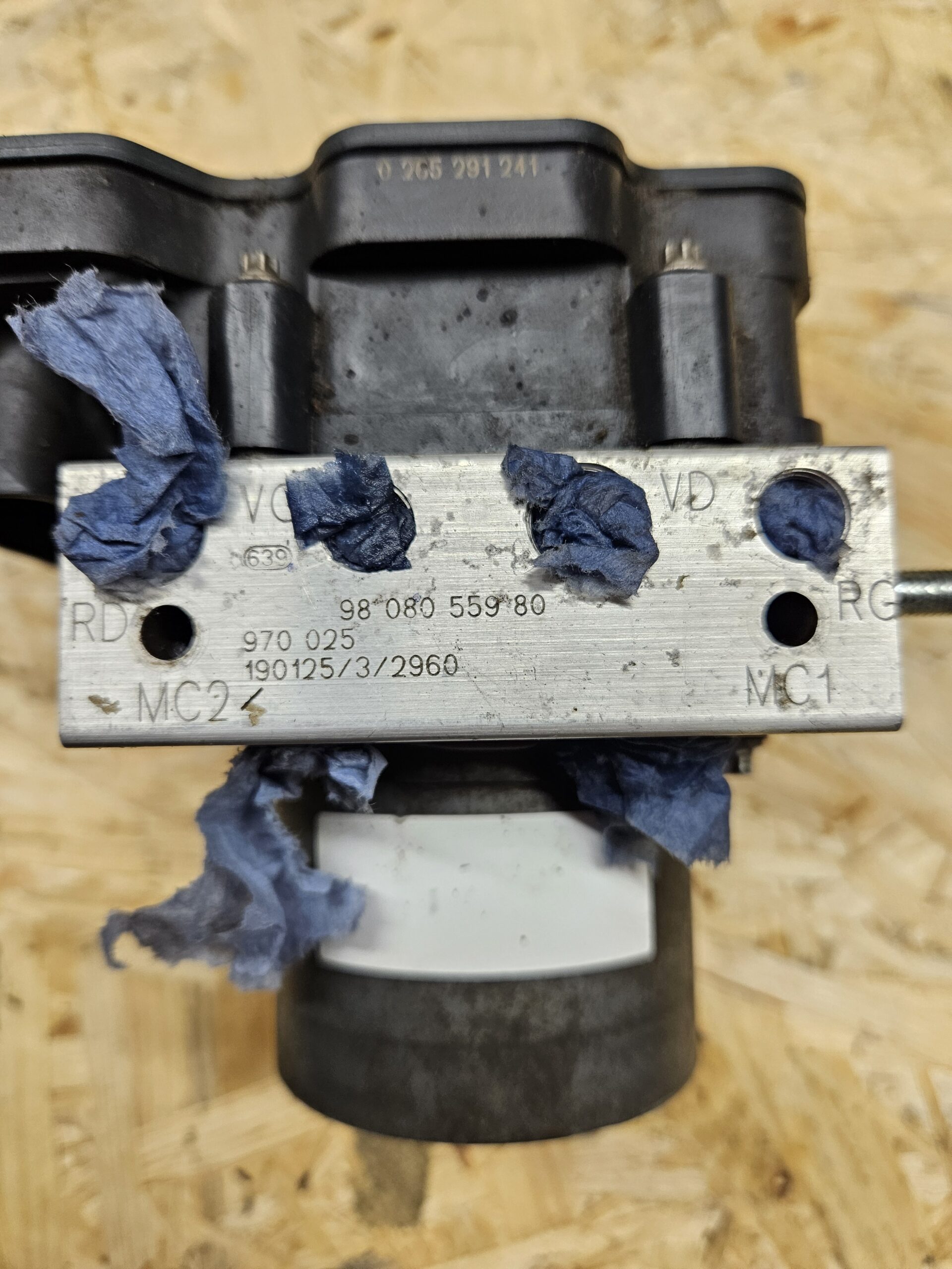 Citroen ABS pump 9808055980