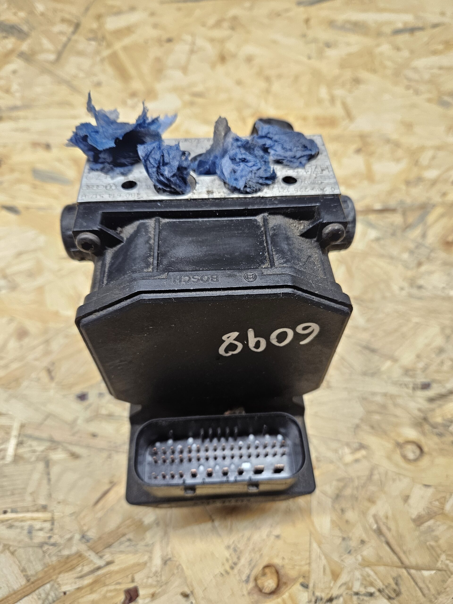 Audi A6 C5 ABS pump 4B0614517