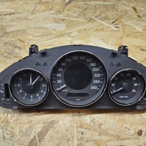 20251113_101140 Mercedes-Benz spidomeeter A2195403411