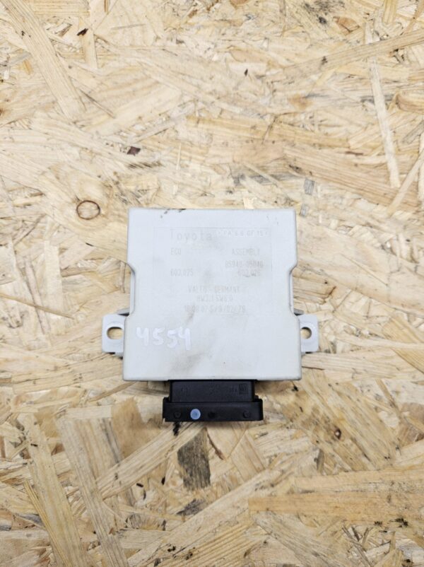 20251113_101431 Toyota kojamehe relee 85940-05040