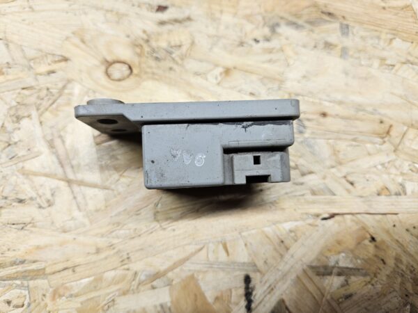 Toyota tulede pesurite relee 85942-05040