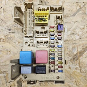 Toyota kaitsmekarp 82641-05020A