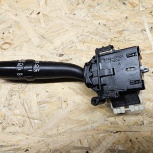 Toyota suunatule kang 173650