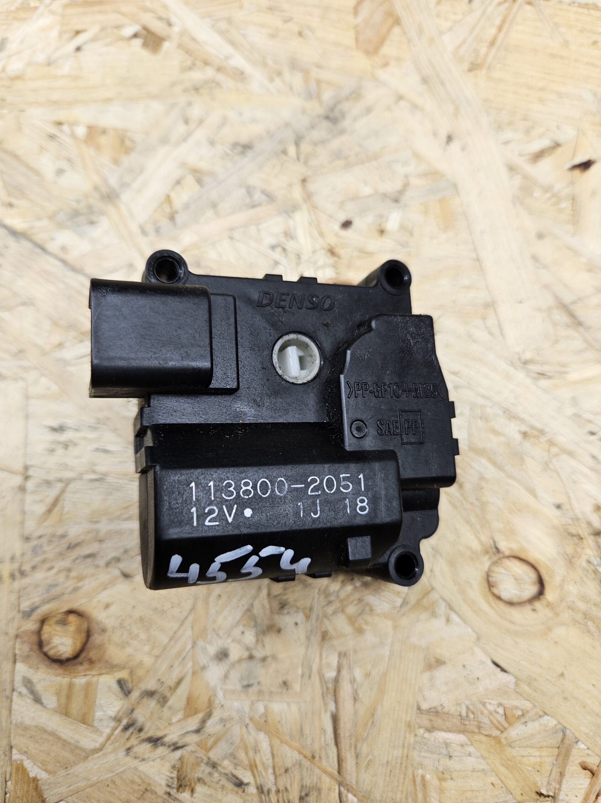 Toyota õhuklapi mootor 113800-2051