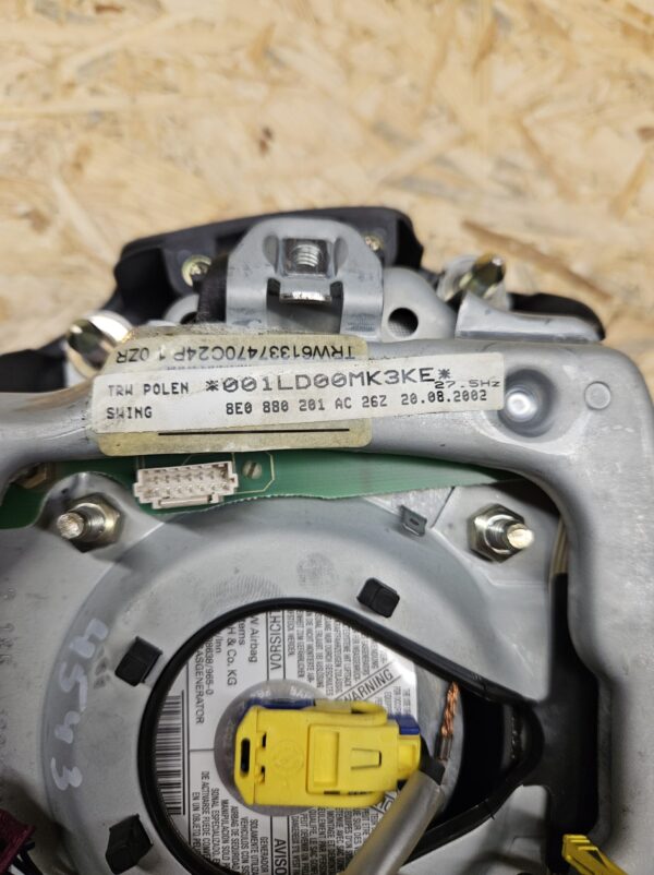 Audi rooli turvapadi 8E0880201AC