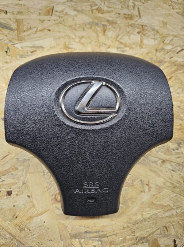 Lexus rooli turvapadi