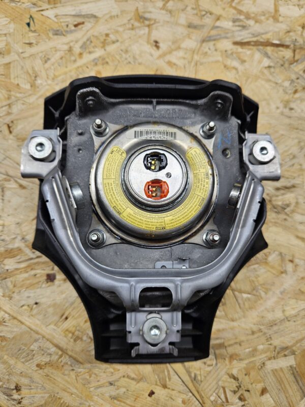 Lexus rooli turvapadi