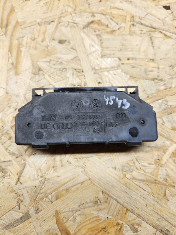Audi roolijuhtplokk 61336351