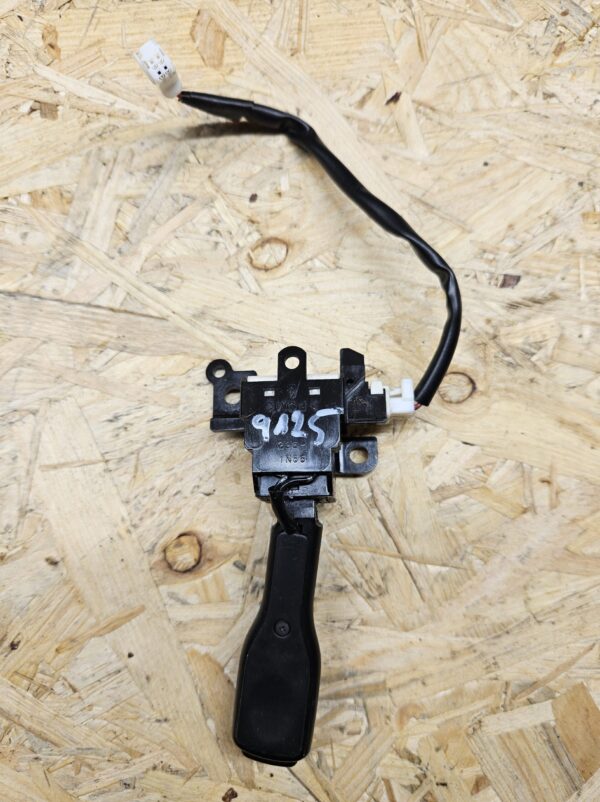 Lexus püsikiiruse hoidja kang 18A174