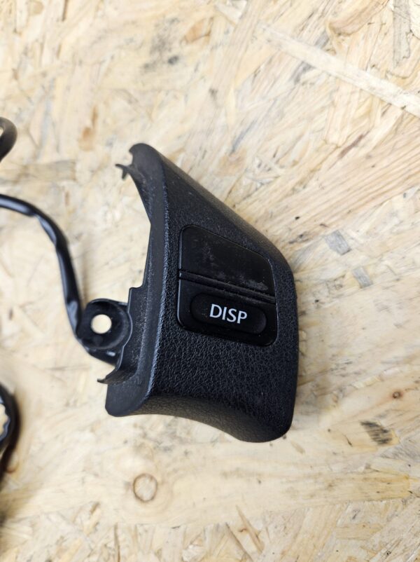 20251117_091420 Lexus roolinupud 75B458