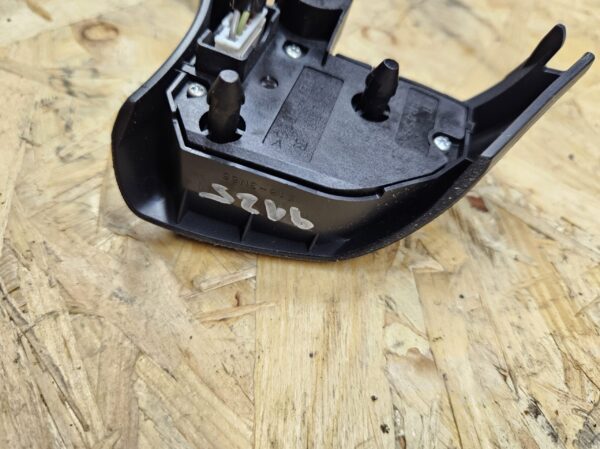 20251117_091512 Lexus roolinupud 75B458