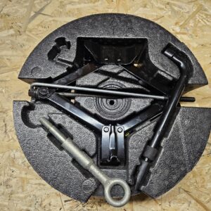 Volvo XC60 tööriista komplektt