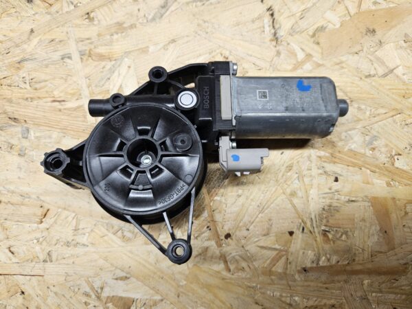 Citroen aknatõstuki mootor 9817217680