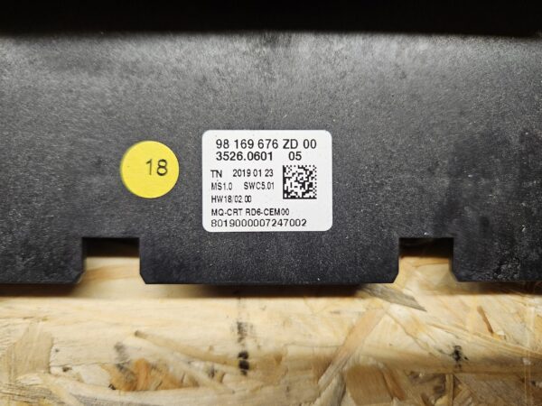 Citroen raadio ekraan 98169676ZD