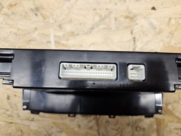 20251117_103824 Toyota kliima juhtpaneel 55902-05050-h