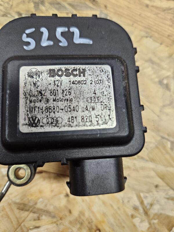 20251117_110335 Audi ventilatsiooni mootor 4B1820511