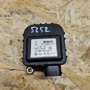 Audi ventilatsiooni mootor 4B1820511A