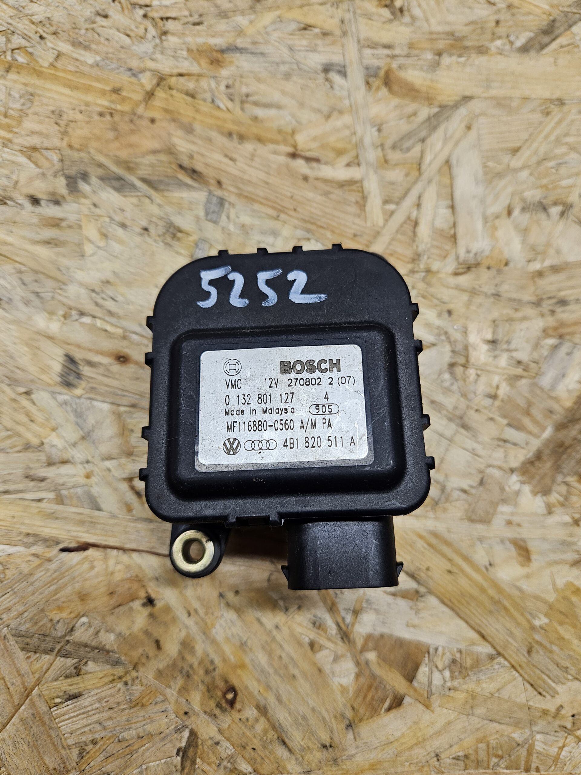 Audi ventilatsiooni mootor 4B1820511A